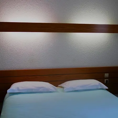 Le Tulipier Apartahotel 3*