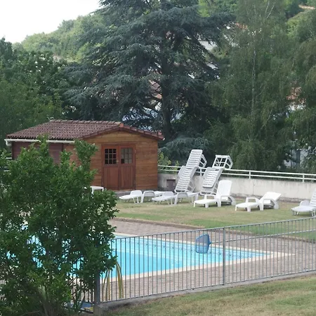 Hotel apartamentowy Le Tulipier Cransac